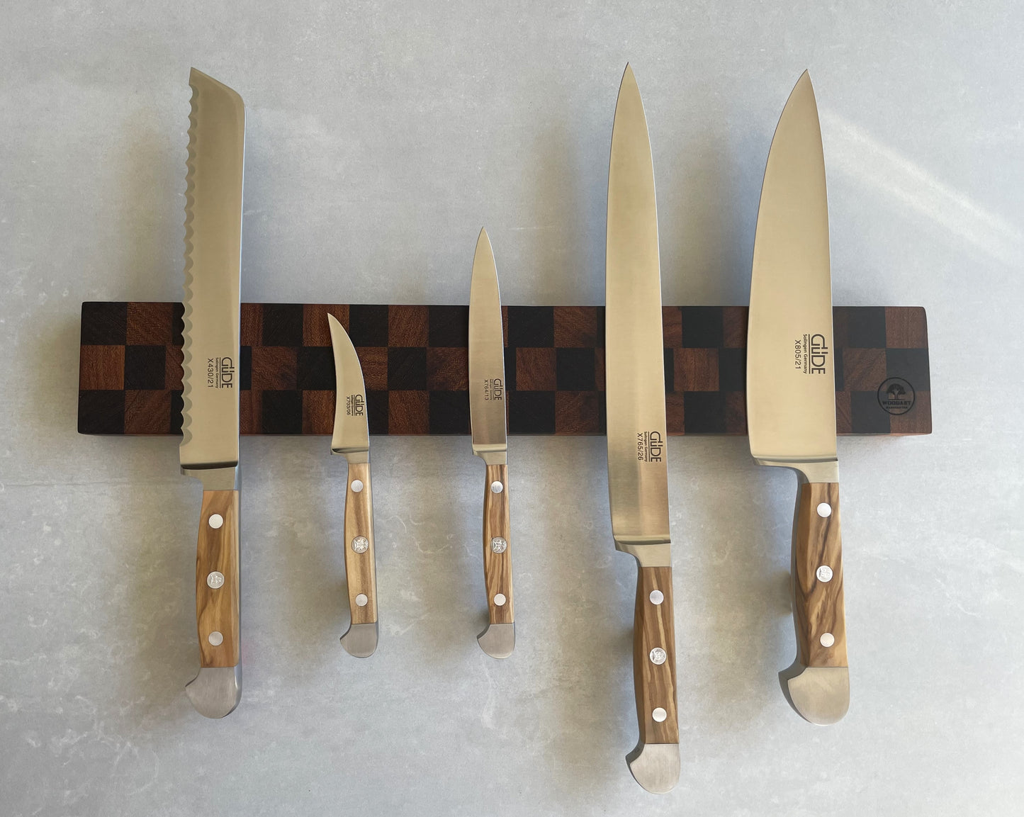 Messerhalter magnetisch in Wenge+Merbau "DarkChess"