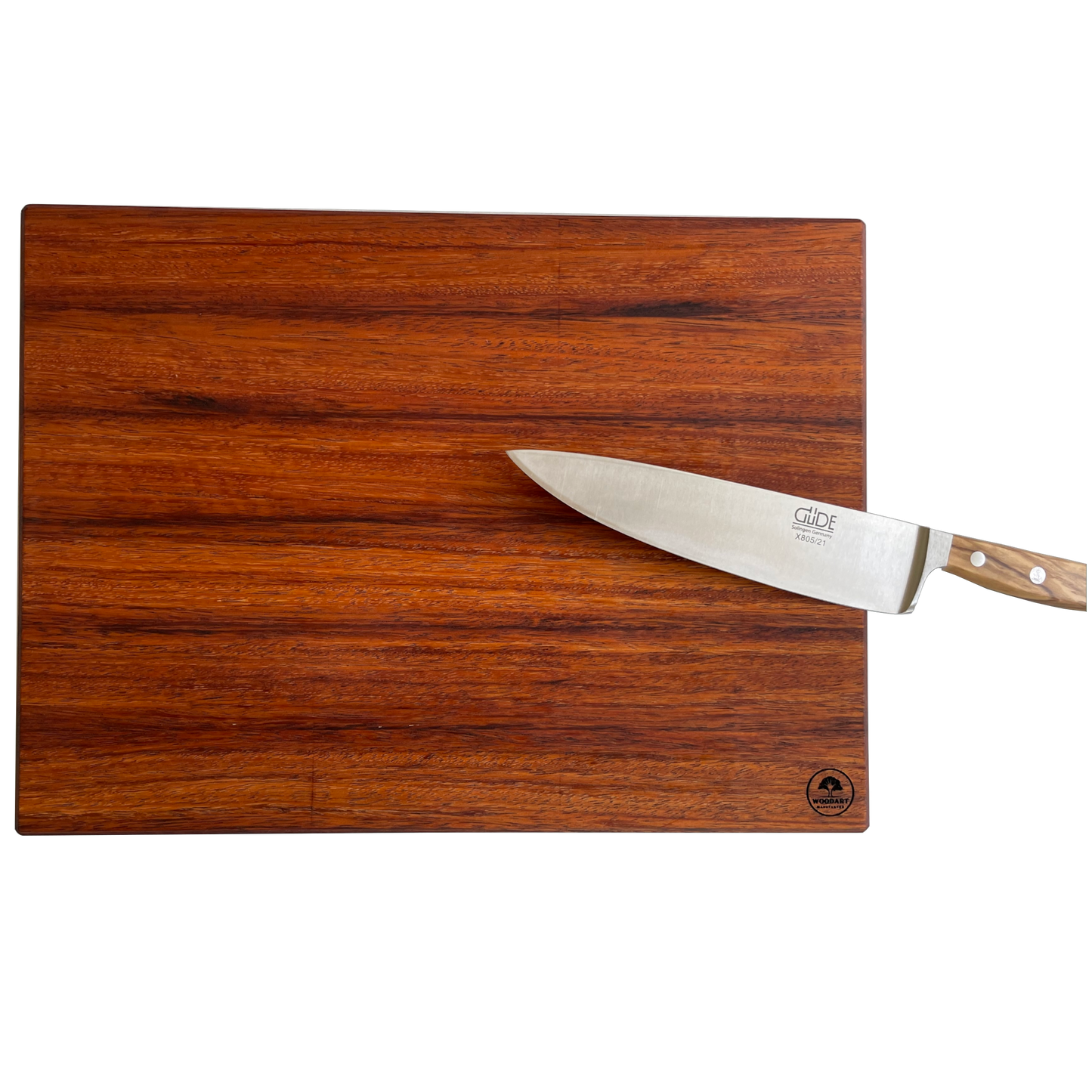 Handgefertigtes Schneidebrett aus Merbau mit rötlich-brauner Maserung – gefertigt von WoodArt Manufaktur