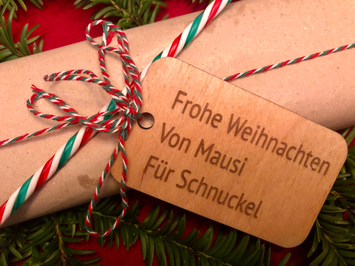 Individualisierte Geschenkverpackung mit persönlicher Widmung!